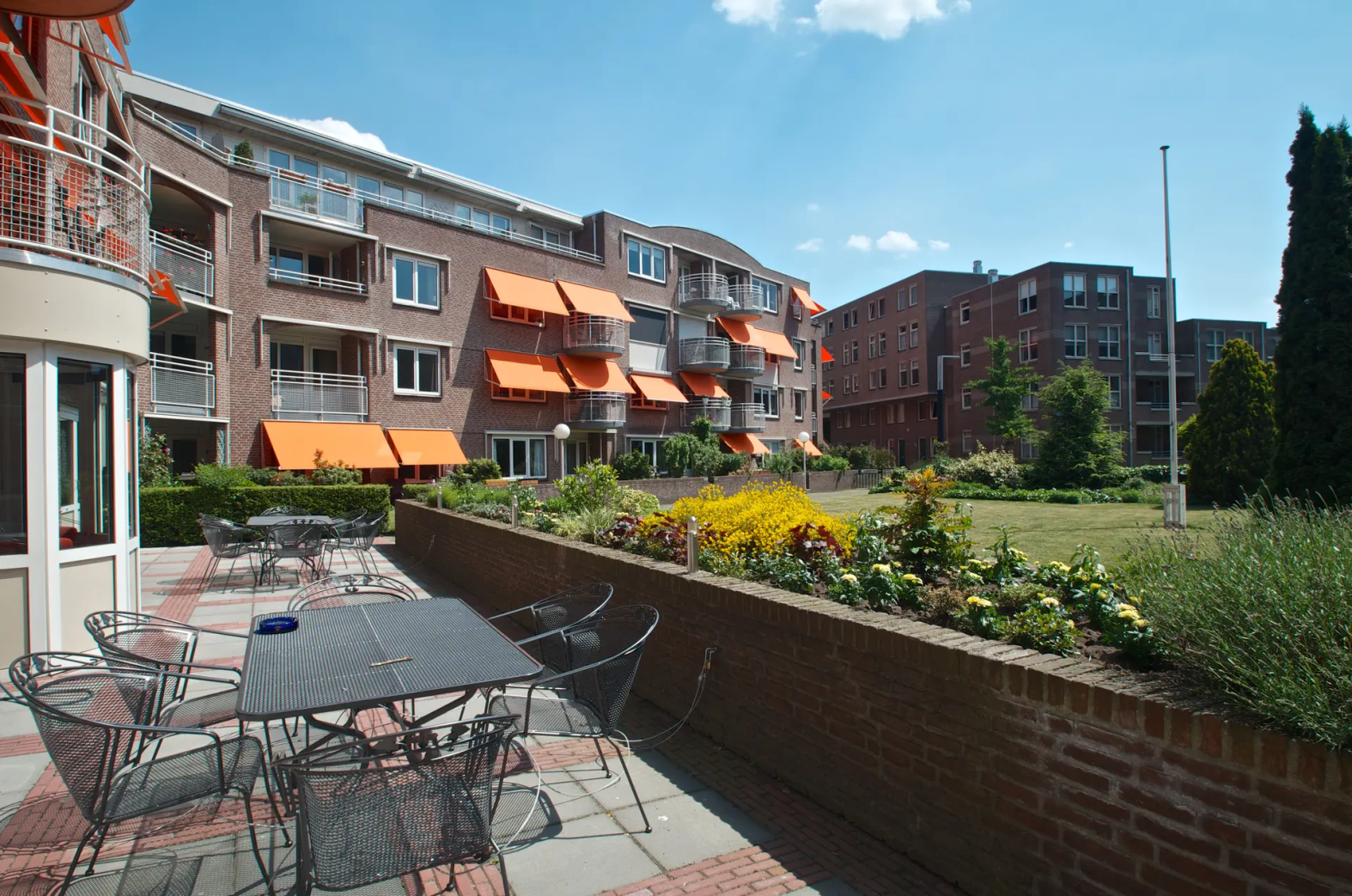 Huurwoning: Parallelweg 166 in Enschede - €1.019 per maand - 82m²