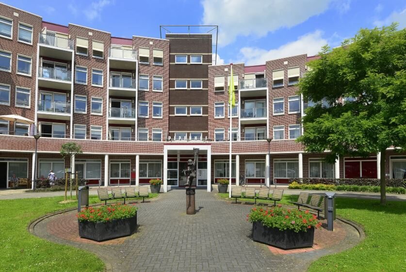 Appartement te huur: Dokter H. de Vriesplein 55, Arkel-Dorp Arkel